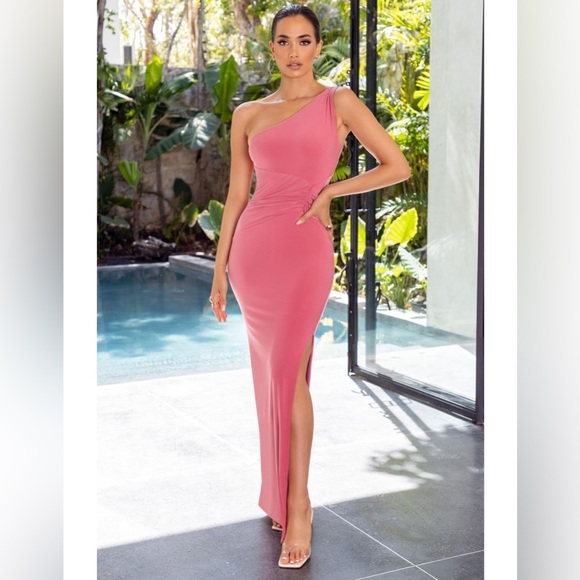 Club L London Dresses & Skirts - CLUB L LONDON pink Ruched Panel One Shoulder Maxi Dress